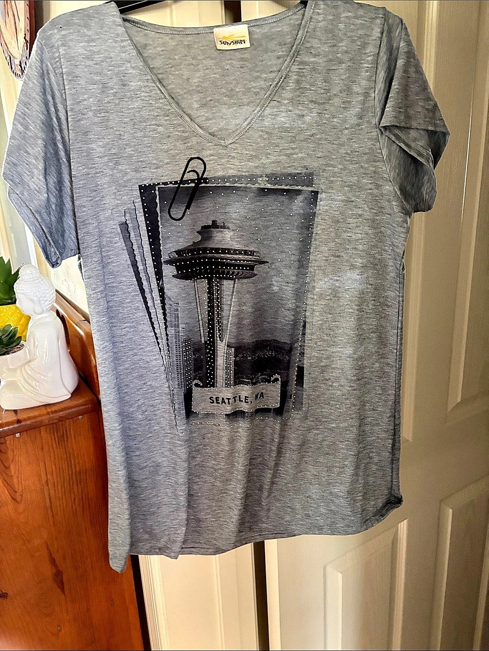 Sunshirt Seattle Space Needle Graphic Tee XL Like New